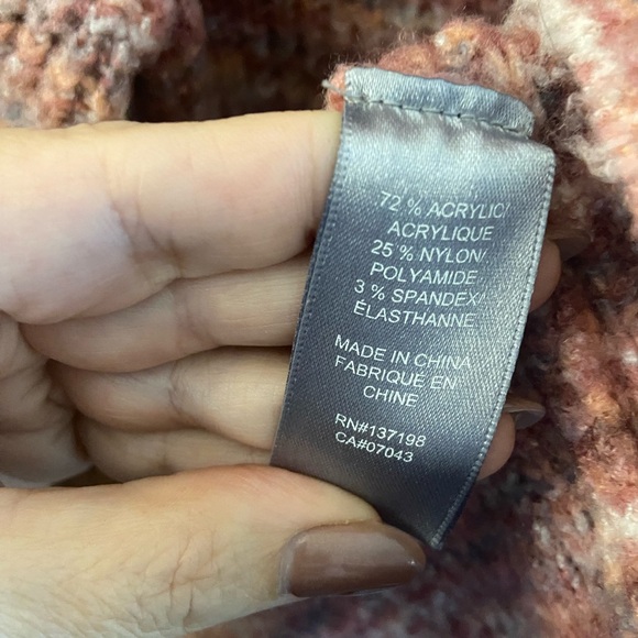 Pink Marbled sweater. Size M - Picture 4 of 4